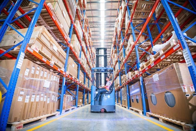 Racking and inventory in the SIAM JWD spare parts warehouse